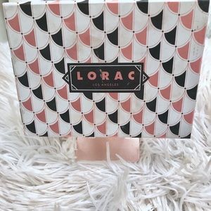 Lorac eyeshadow palette!